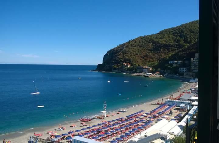 Hotel Monique Noli Dış mekan fotoğraf