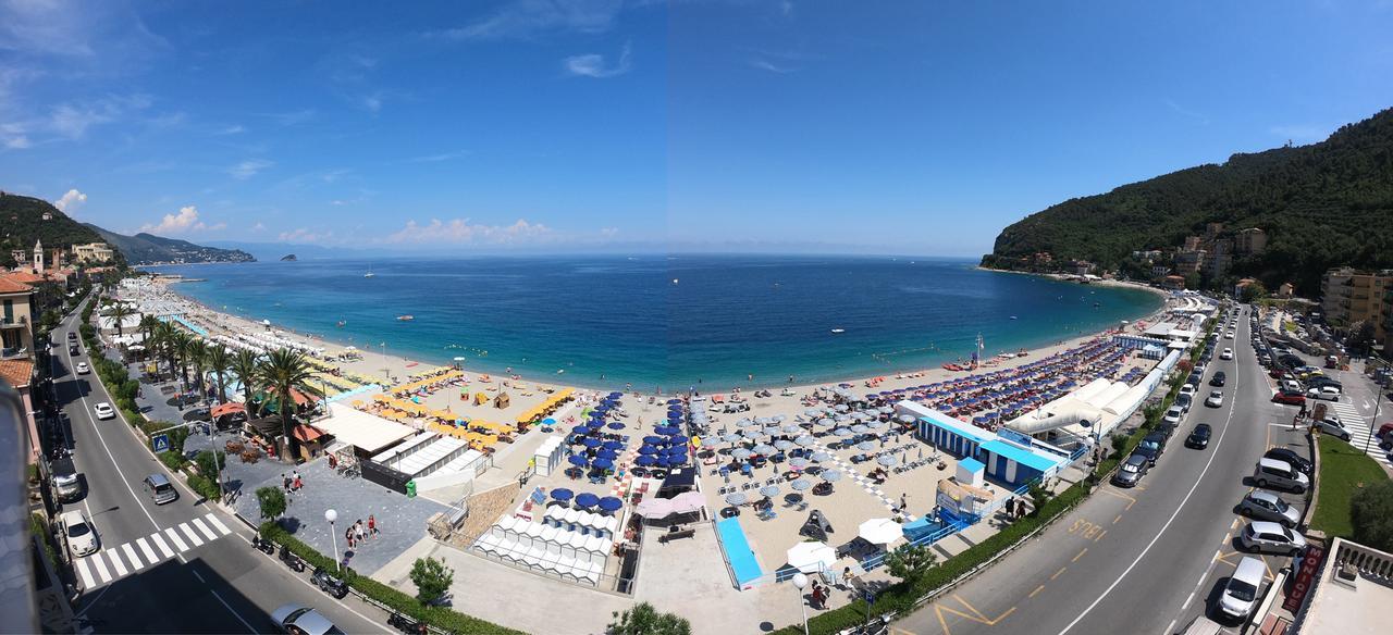 Hotel Monique Noli Dış mekan fotoğraf